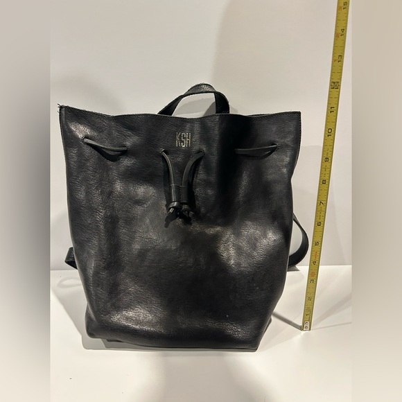Madewell black leather backpack - Picture 8 of 14